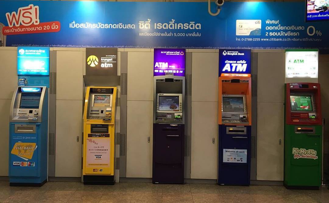 Bangkokin pankkiautomaatit